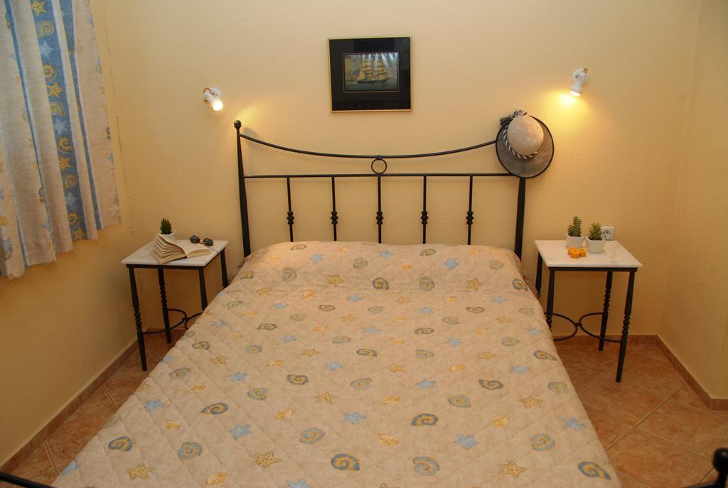 Zorbas Apartments Voliszósz Szoba fotó